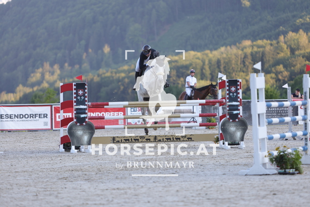 0P6A8458 | Willkommen bei Brunnmayr - Design & Fotografie – Ihrem Spezialisten für Reitturniere und Pferdeveranstaltungen in Oberösterreich, Salzburg und Bayern! Seit über 17 Jahren sind wir leidenschaftlich dabei.