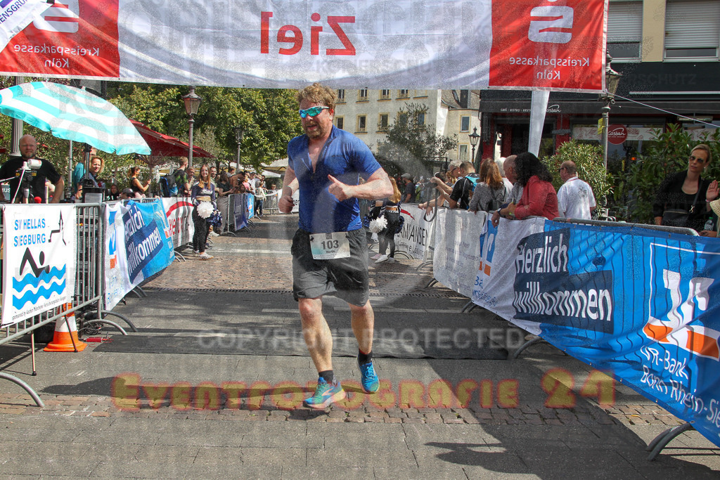 250824_1248_EV4_9500 | Sportfotografie im Rhein-Sieg Kreis, Köln, Bonn, NRW, Rheinland Pfalz, Hessen, etc. Unser Tätigkeitsfeld umfasst den Laufsport vom Volkslauf über den Marathon, Duathlon, Triathon bis zum Ultralauf wie Kölnpfad Ultra oder Schindertrail.