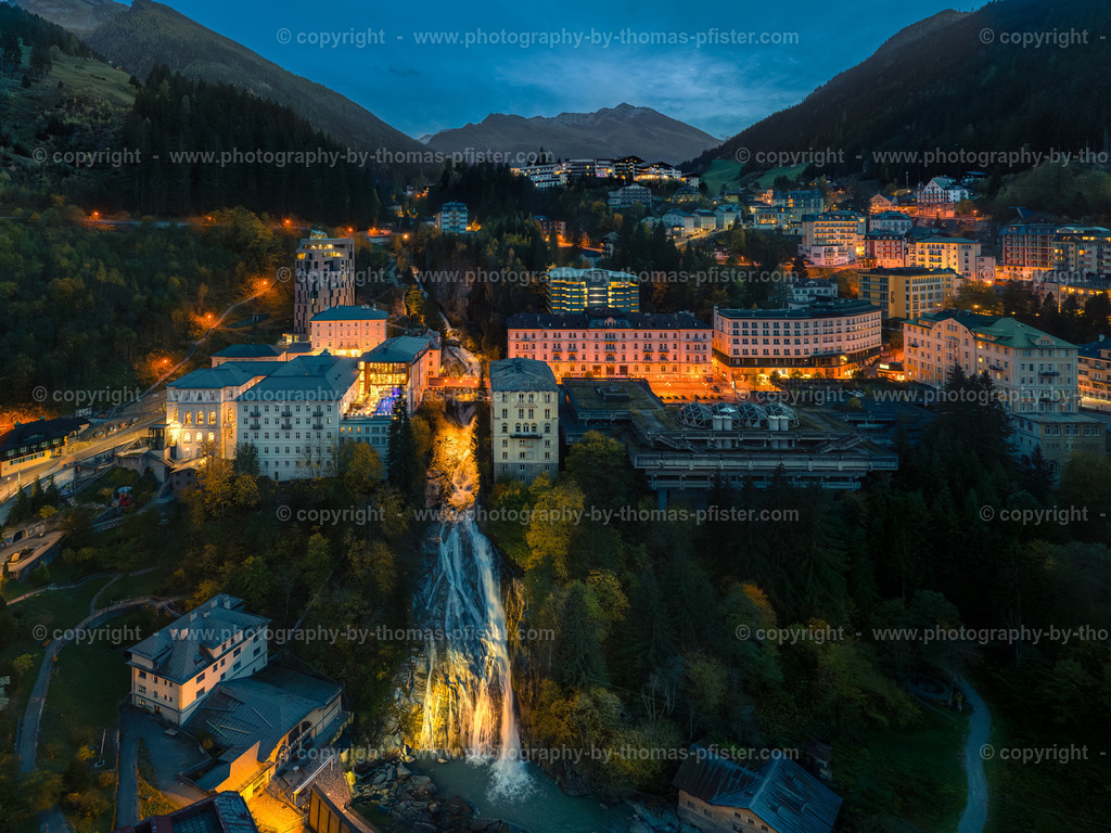 Bad Gastein Blaue stunde copyright  Thomas Pfister-2 | PHOTOGRAPHY BY THOMAS PFISTER