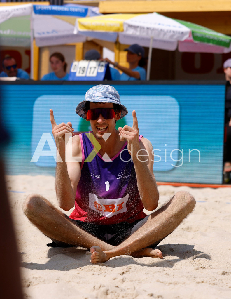 Obi BeachTour 2026 - Basel | BASEL, SWITZERLAND - JULY 19: SIMON HAGENBUCH (SUI) during the Obi BeachTour 2026 match between DILLIER / FLÜCKIGER (SUI) and HAGENBUCH / HAUSSENER (SUI) at Barfüsserplatz on July 19, 2026 in Basel, Switzerland. - Realisiert mit Pictrs.com