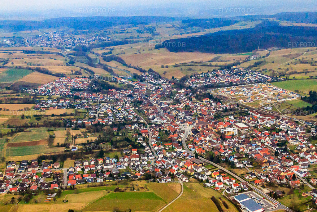 Luftbild: Ortsansicht von Nordwesten im Ortsteil Jöhlingen in Walzbachtal im Bundesland Baden-Württemberg in Deutschland. Foto: IMG_38299.jpg vom 12.03.2011 durch Werner Riehm/FLY-FOTO.deAuflösung des Originals: 4466 x 2977 px