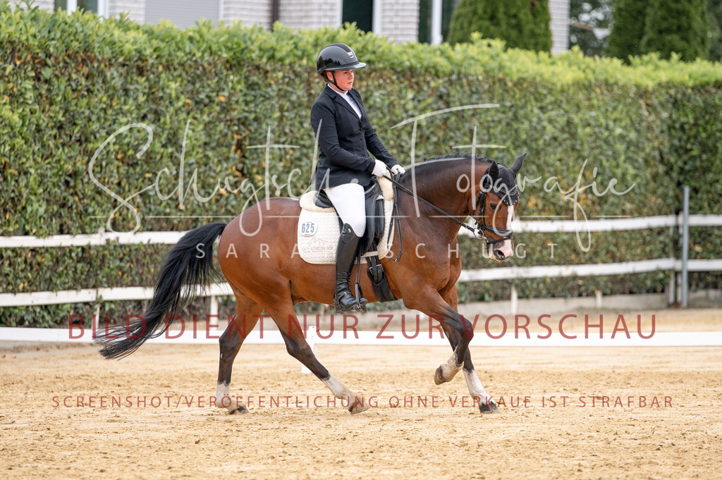 Schugtsche-Aluta25-40.DressurprfA_-426 | Schugtsche Fotografie - Realisiert mit Pictrs.com