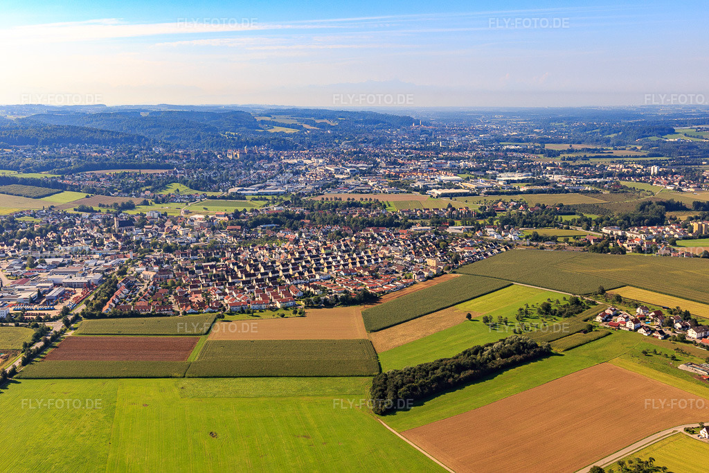 Luftbild: Ortsansicht von Norden im Ortsteil Trauben in Baienfurt im Bundesland Baden-Württemberg in Deutschland. Foto: IMG_129085.jpg vom 04.09.2021 durch Werner Riehm/FLY-FOTO.de