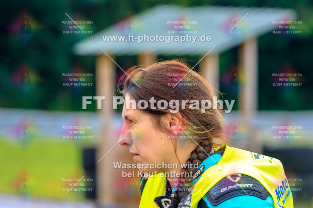 VBK-7933 | Hier findet Ihr Bilder von Touristenfahrten auf der Nürburgring Nordschleife oder von anderen Veranstaltungen die ich besucht habe. Viel Spass beim Durch Schauen 