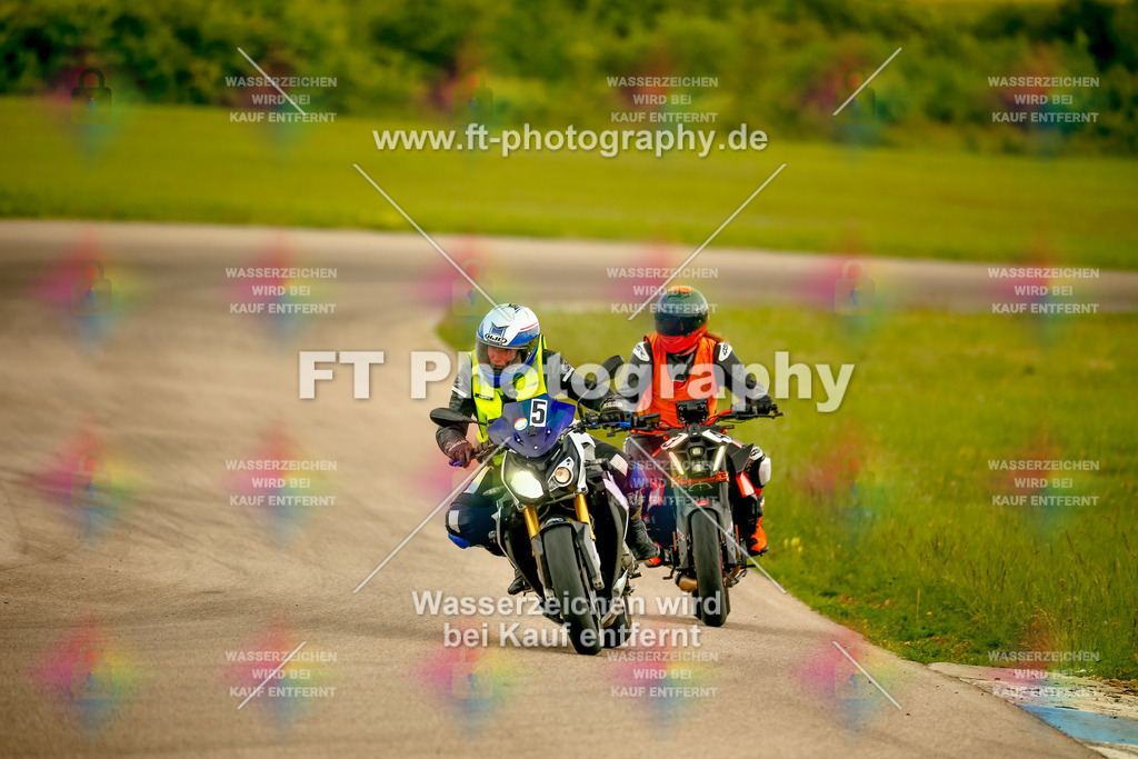 _MOT2415 | Hier findet Ihr Bilder von Touristenfahrten auf der Nürburgring Nordschleife oder von anderen Veranstaltungen die ich besucht habe. Viel Spass beim Durch Schauen 