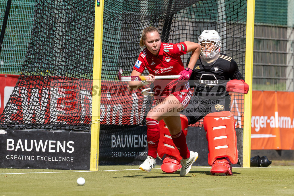 SFE_20250412_0059 | Köln, Deutschland, 12.04.2025:  Hockey 1. Bundesliga Damen Rot-Weiss Köln - Harvestehuder THC im KTHC Stadion Rot-Weiss Köln Tennis and Hockey Club am 12.04.2025 in Köln, Deutschland. (Foto von Stephan Fehrmann)Köln, Germany, 12.04.2025: Hockey 1. Bundesliga Damen Rot-Weiss Köln - Harvestehuder THC in KTHC Stadion Rot-Weiss Köln Tennis and Hockey Club at 12.04.2025 in Köln, Deutschland. (Foto from Stephan Fehrmann)