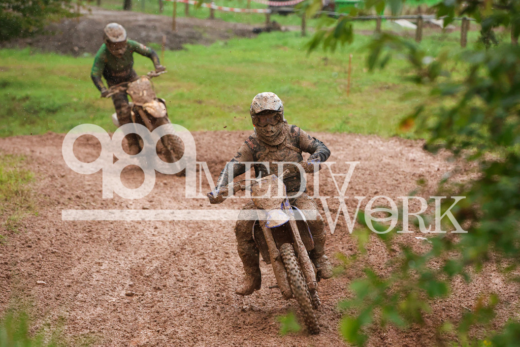 5E6A4829 | 989 MEDIAWORK