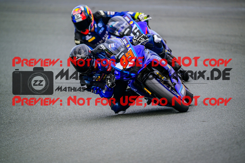 MaZZes_FotoMatrix_240531_6007705_3687 | R7