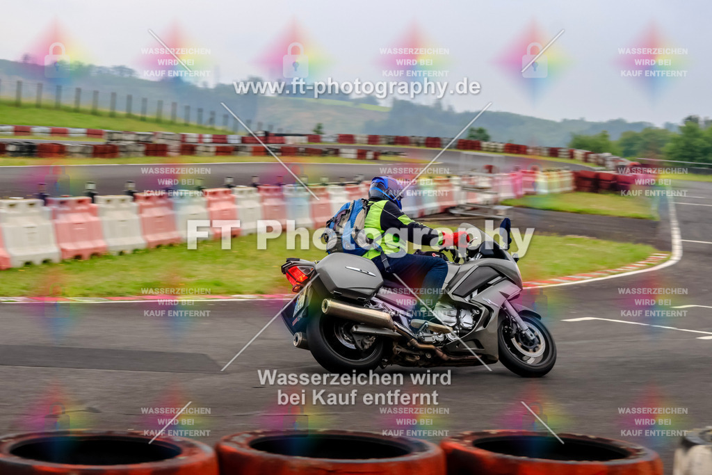 _TCM2777 | Hier findet Ihr Bilder von Touristenfahrten auf der Nürburgring Nordschleife oder von anderen Veranstaltungen die ich besucht habe. Viel Spass beim Durch Schauen 
