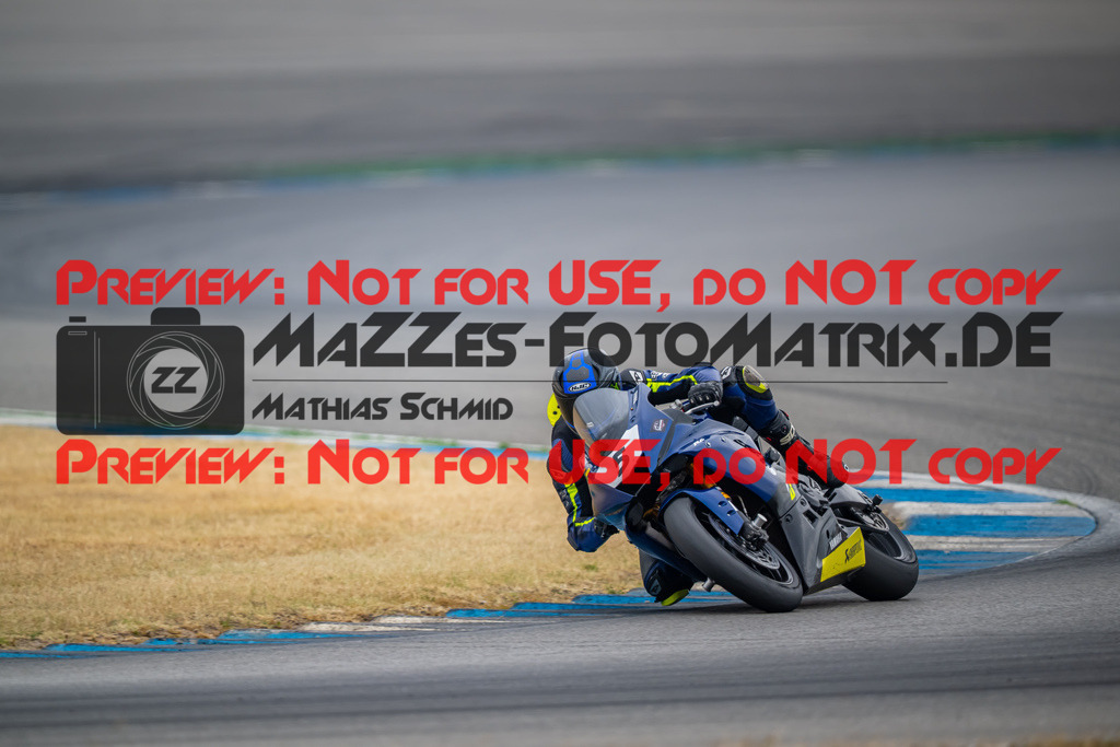 MaZZes-Fotomatrix-20260809-580369 | R1
