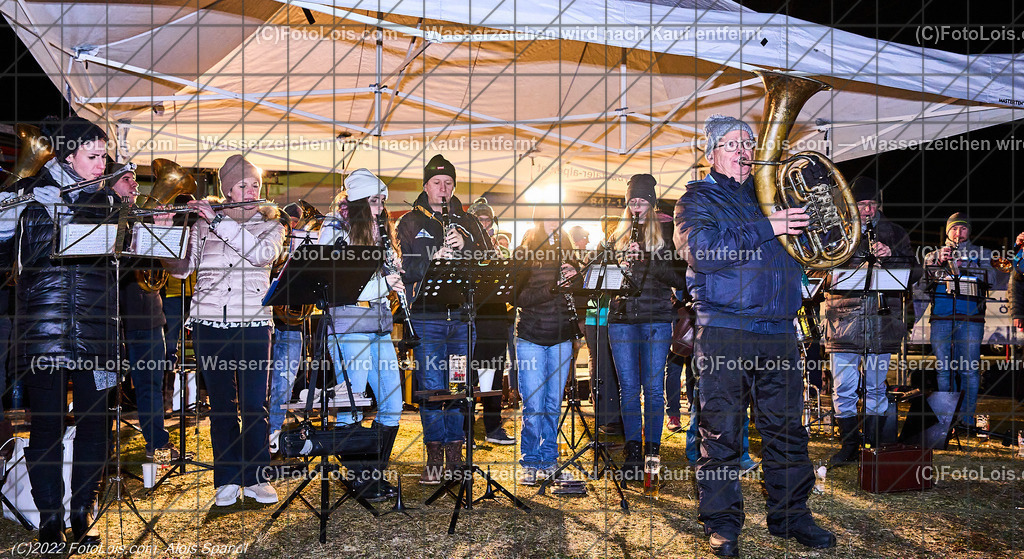 ALP0559_Nacht der Ballone_Lackenhof | (C)FotoLois.com, Alois Spandl, 'Nacht der Ballone' des Ballonclub ÖTSCHERLAND in Lackenhof/Weitental, gemeinsame Veranstaltung mit Tourismusverband ÖTSCHER, Mi 28. Dezember 2022.