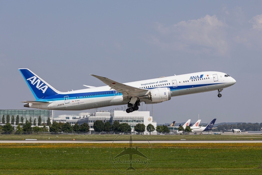 NH218-B789-JA837A-MUC-HND-20250815-2-topaz-sharpen | Browse breathtaking aviation photography and order high-quality prints from AviatoRay's gallery. Perfect for enthusiasts and collectors. - Realisiert mit Pictrs.com