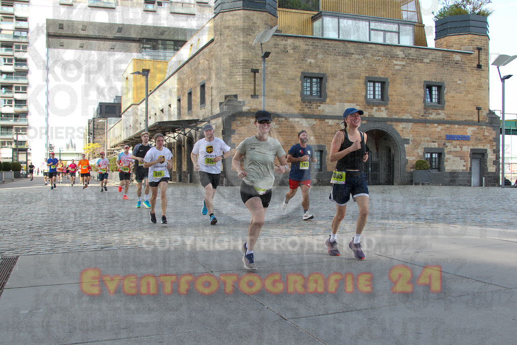 250920_1457_EV4_7681 | Sportfotografie im Rhein-Sieg Kreis, Köln, Bonn, NRW, Rheinland Pfalz, Hessen, etc. Unser Tätigkeitsfeld umfasst den Laufsport vom Volkslauf über den Marathon, Duathlon, Triathon bis zum Ultralauf wie Kölnpfad Ultra oder Schindertrail.