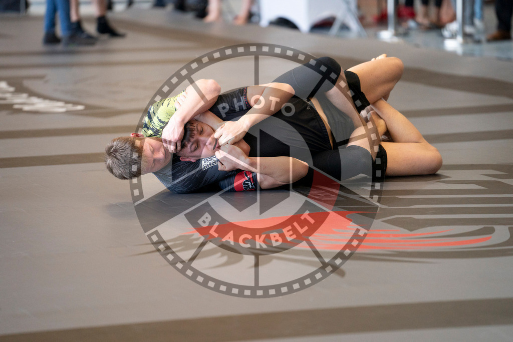 20240309PBB4795 | Fighters compete during the International Luta Livre (ILLCS) Spring Championship in Hannover, Germany, on March 9, 2024.