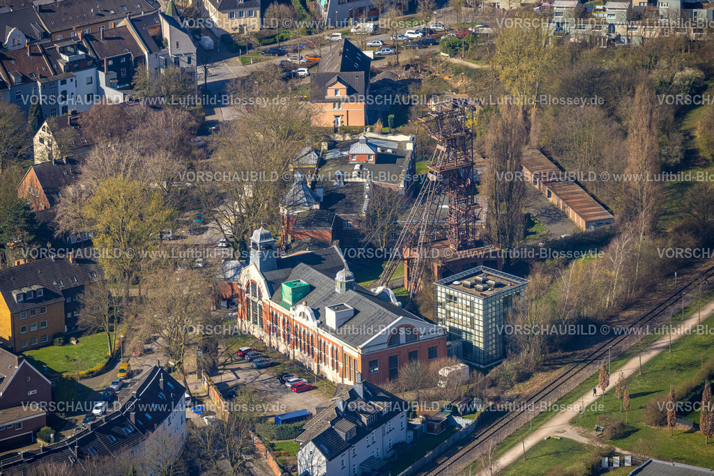 Gelsenkirchen240301188 | Luftbild, stadt.bau.raum Gebäude, Veranstaltungsstätte unter Denkmalschutz, Schacht Oberschuir mit Förderturm, Feldmark, Gelsenkirchen, Ruhrgebiet, Nordrhein-Westfalen, Deutschland