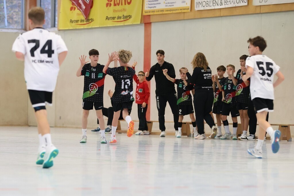 2H2A1210 | Tanja Sommer - TS Sportfotografie - Realisiert mit Pictrs.com
