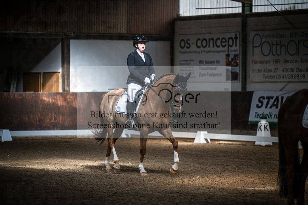 DOS_0014 | Entdecke hochwertige Reitturnierfotos von Foto Oger. Professionell, emotional und authentisch – jetzt Lieblingsmomente im Shop bestellen.Deutschlandweite Turnierfotografie. - Realisiert mit Pictrs.com