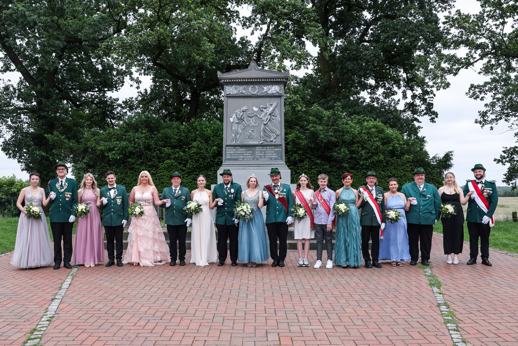 top-top.de 240602-170 | Foto, Video, Fotografie, Videografie, Fotobox, DJ, Discjockey, Musik, Musikbox, Veranstaltung, Photobooth, Amazon, Ebay, Buchtipp, Bestseller, Autor, Verlag, Buch, Wesel, Hamminkeln, NRW, Dinslaken, Rees, Drohne, Hochzeit, Party, Fotobox, Wesel, Fotograf