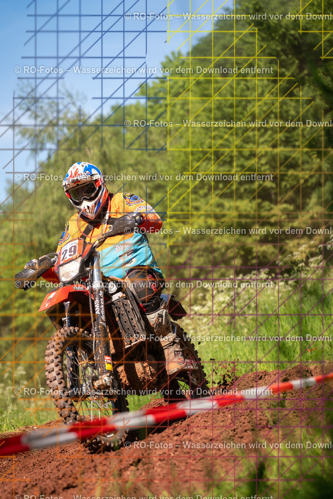 Wolfshausen 3 Lauf -1319 | Sportfotografie von RO-Fotos: Motorsport, Motocross, Enduro, Laufveranstaltungen und Triathlon. Professionelle Fotos von Sportlern und Events. - Realisiert mit Pictrs.com