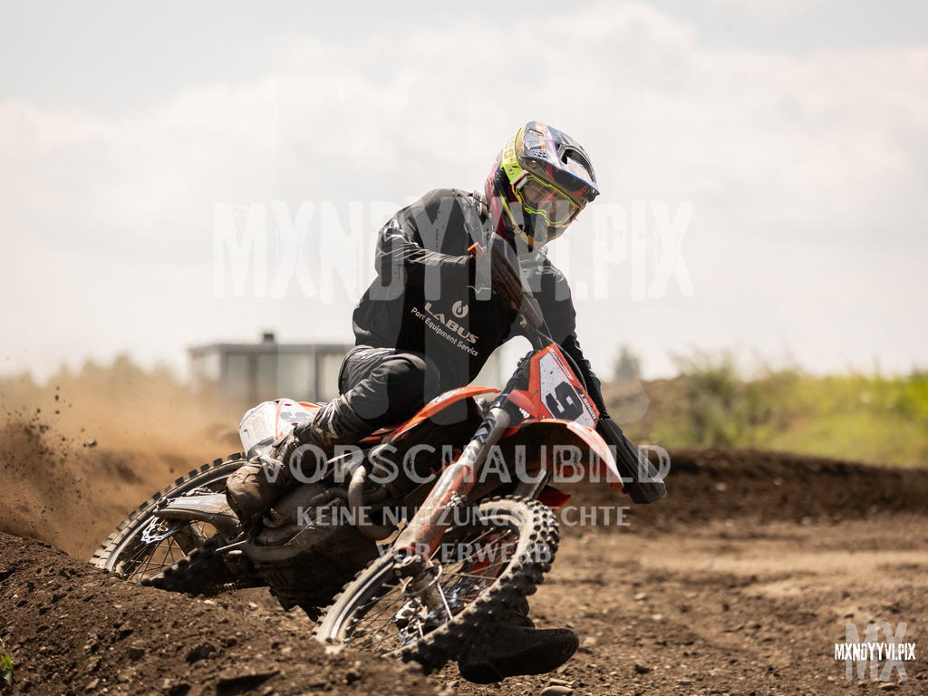 866A1883 | mxndyyvipix