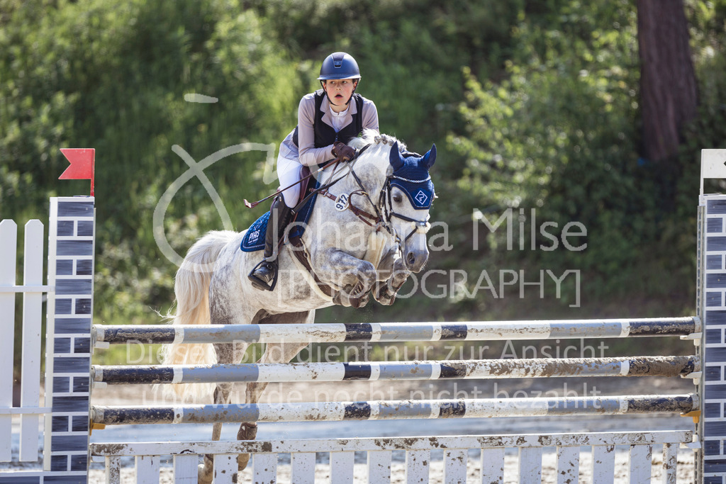 240519_Kalthof_Ponytrophy-232 | Deine schönsten Turniermomente als professionelle Fotos! Entdecke hochwertige Pferdesport-Fotografie im Online-Shop. Jetzt Fotos finden & bestellen!