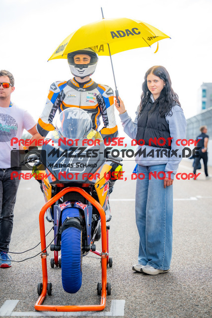 MaZZes_FotoMatrix_240504_6021986_8526 | SSP300