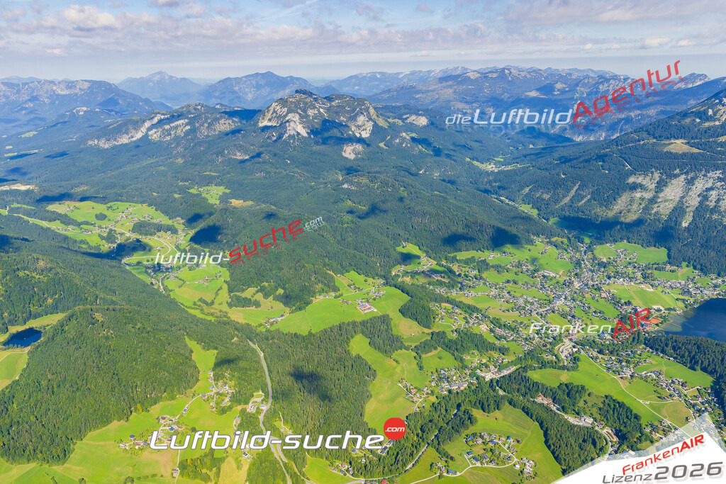 Luftaufnahme von  Altaussee - Die Luftaufnahme wurde 2025 vom UL-Flugzeug heraus erstellt ( keine Drohne ) - Hochauflösende Luftaufnahme - für professionelle Ausdrucke geeignet. Die Geschenkidee !Mit Lizenz und Bildrechte bestellbar