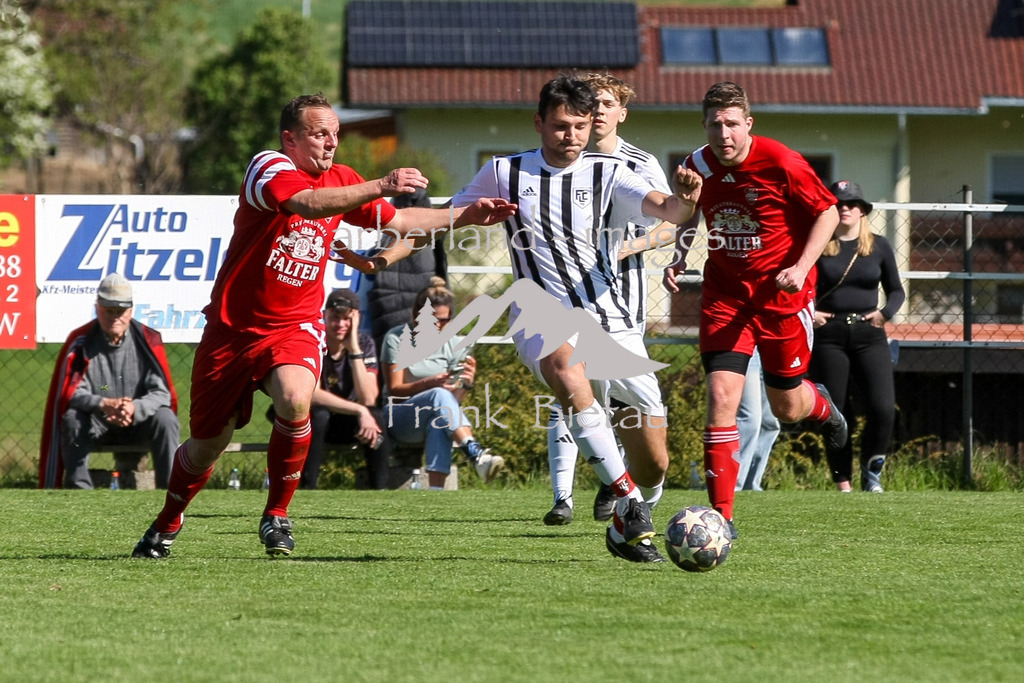 993T6715 | Medien- Sport- Entertainmentfotos