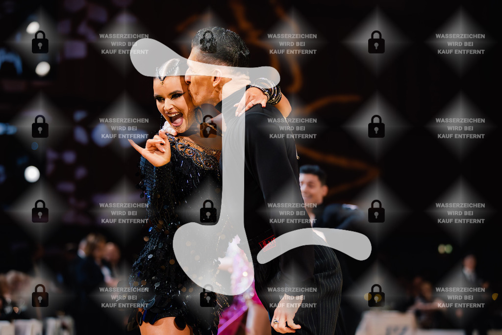 Goldstadtpokal 2025 - WDSF World Open Latin 5th (27) Razvan Dumitrescu _ Jacky Joos (Schwarz Weiß Club Pforzheim)-2025-01-25-9490 | Webshop for digital downloads and prints of dance sport, event & show photographer Julian Link - Realisiert mit Pictrs.com