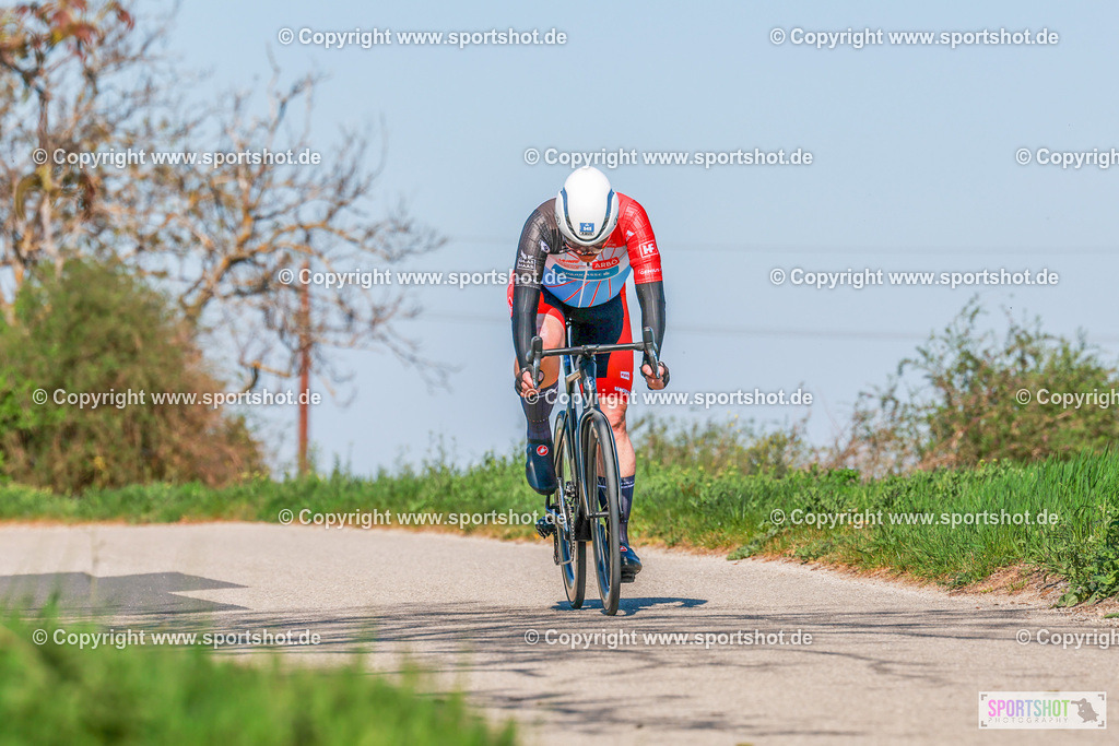 432_AR7_4172 | Neusiedlersee Radmarathon 2026@sportshot_your_pictrs #yourpictures#roadtowm2029 #nrm #neusiedlerseeradmarathon #neusiedlersee #neusiedlerseetourismus #burgenland #mörbisch #nrm26 #burgenlandtourismus #voglundco #poweredbyburgenlandtourismus #radsport #rad #marathon #ucigranfondo #visitburgenland #ucigranfondoworldseries