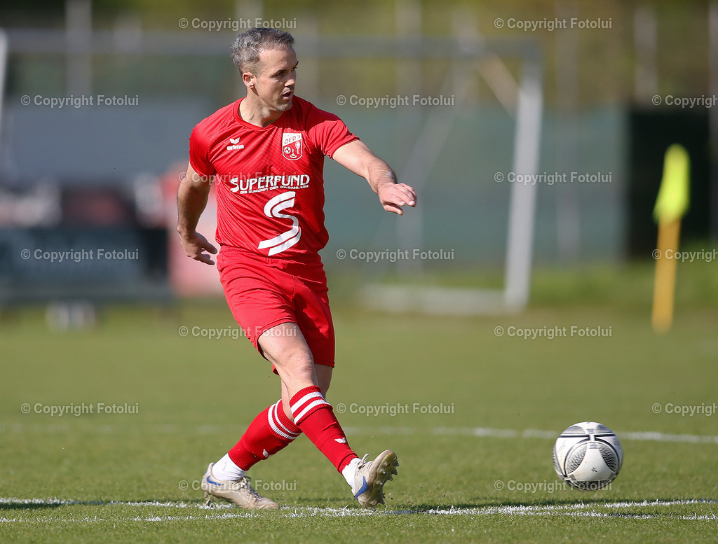 A_LUI_290423_12 | SPORT,FUSSBALL,LL:OST ASKOE OEDT 1B-SU VORTUNA BAD LEONFELDEN 29.04.2023 IM BILD: DEXTER GORYL (OEDT 1B) UND (LEONFELDEN)FOTO:FOTOLUI