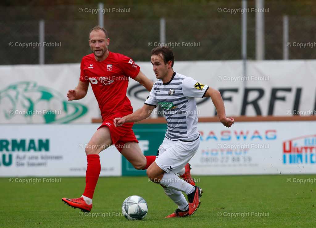 A_LUI_051024_20 | SPORT,FUSSBALL,LL .OST ASKOE OEDT 1B-UFC EFERDING 05.10.2024 IM BILD: MATEJ VULIC (OEDT 1B) UND PAUL WIESINGER (EFERDING) FOTO:FOTOLUI