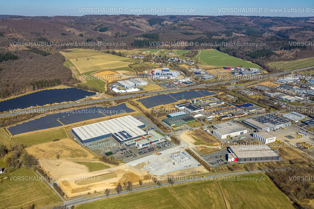 Meschede250304725 | Luftbild, Gewerbegebiet Enste mit Bürger-Solarpark an der Autobahn A46,  Enste, Meschede, Sauerland, Nordrhein-Westfalen, Deutschland