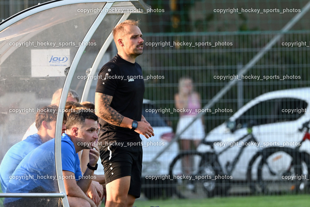 SAK vs. SV Dellach Gail | Headcoach SV Dellach Gail Bernard Nikolla, Assistentcoach SV Dellach Gail Bernd Traar, SAK vs. SV Dellach Gail, SAK vs. SV Dellach Gail am 14.08.2025 in Klagenfurt (Sportpark Welzenegg), Austria, (Photo by Bernd Stefan)