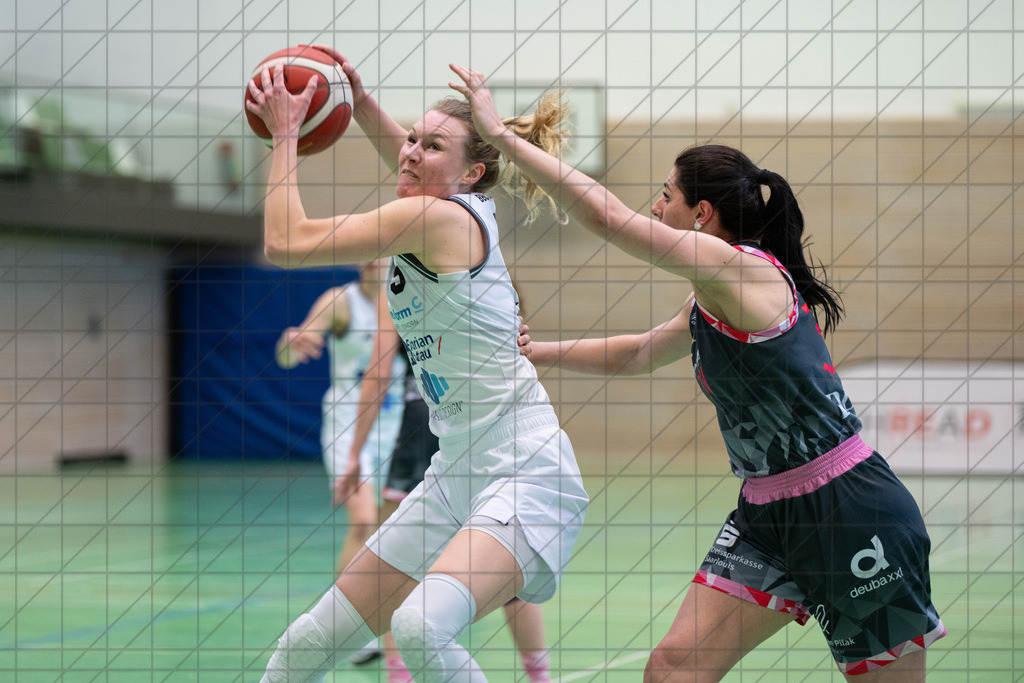 2. DBBL PlayOff 24/25 | 06.04.2025 | BBC OS vs. Dillingen Diamonds | 1/8-Finale, 1. Spiel | 2. DBBL PlayOff 24/25 | 06.04.2025 | BBC OS vs. Dillingen Diamonds | 1/8-Finale, 1. Spiel  - - - - - CREDIT, www.bullenfotos.de, Martin König, Hörner Weg 40, D-49078 Osnabrück, +4917663732967, Nutzung und Weitergabe nur zu den vereinbarten Zwecken. Presseanfragen an Urheber. Alle Rechte beim Urheber. - - - - - - Realisiert mit Pictrs.com