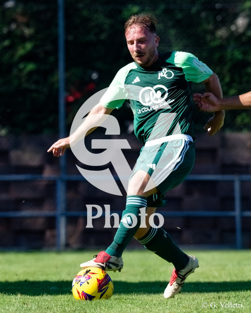 2eme ligue - FC Onex v CS Italien |  during the 2eme ligue match between FC Onex and CS Italien at Stade municipal d'Onex in Geneva, Switzerland