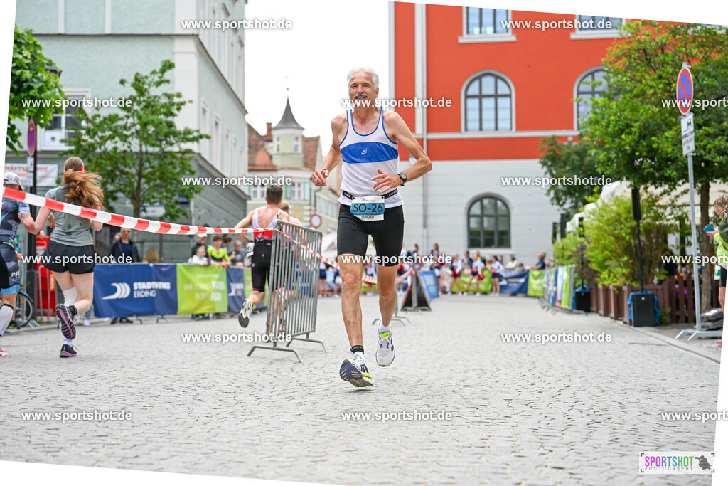 SZI_6209 | Stadttriathlon Erding 2025. #yourpictrs #sportshot_your_pictrs @Sportshotphotography #stadttriathlonerding Copyright: www.sportshot.de