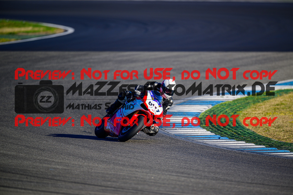 MaZZes_Fotomatrix_20250407_6007705_0587 | ROT