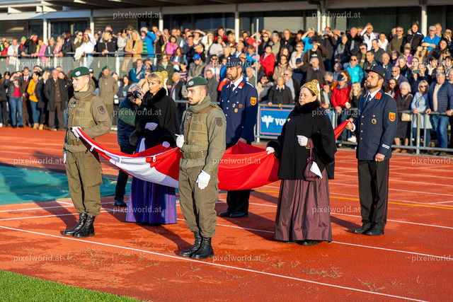 Angelobung in Feldkirchen | Bildershop von pixelworld.at - Realisiert mit Pictrs.com