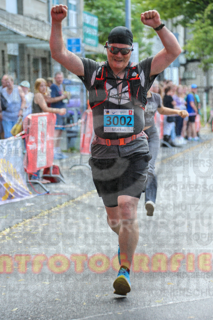 220625_1725_EX1_6760 | Sportfotografie im Rhein-Sieg Kreis, Köln, Bonn, NRW, Rheinland Pfalz, Hessen, etc. Unser Tätigkeitsfeld umfasst den Laufsport vom Volkslauf über den Marathon, Duathlon, Triathon bis zum Ultralauf wie Kölnpfad Ultra oder Schindertrail.