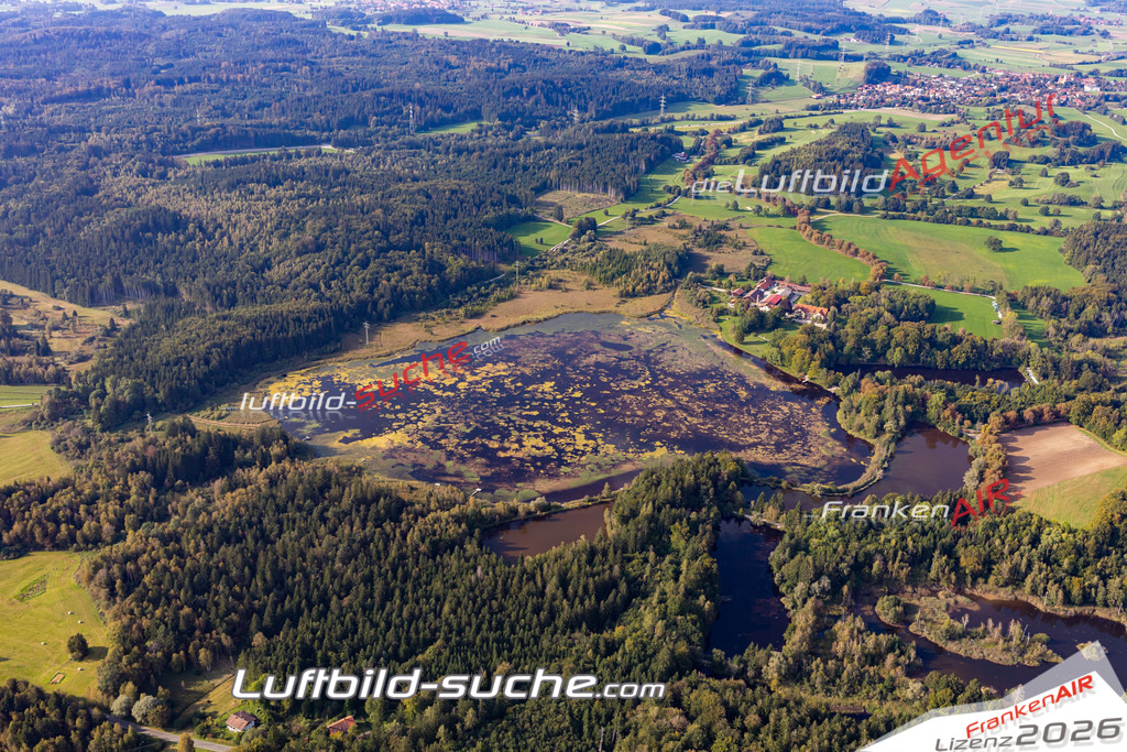 Aktuelles Luftbild von deixelfurter-see  - Die Luftaufnahme wurde 2020 mittels UL-Flugzeug erstellt ( keine Drohne ) - hochauflösende Kamera-Systeme von  Canon -Beste Qualität - Für grossformatige Ausdrucke geeignet. Die Geschenkidee !