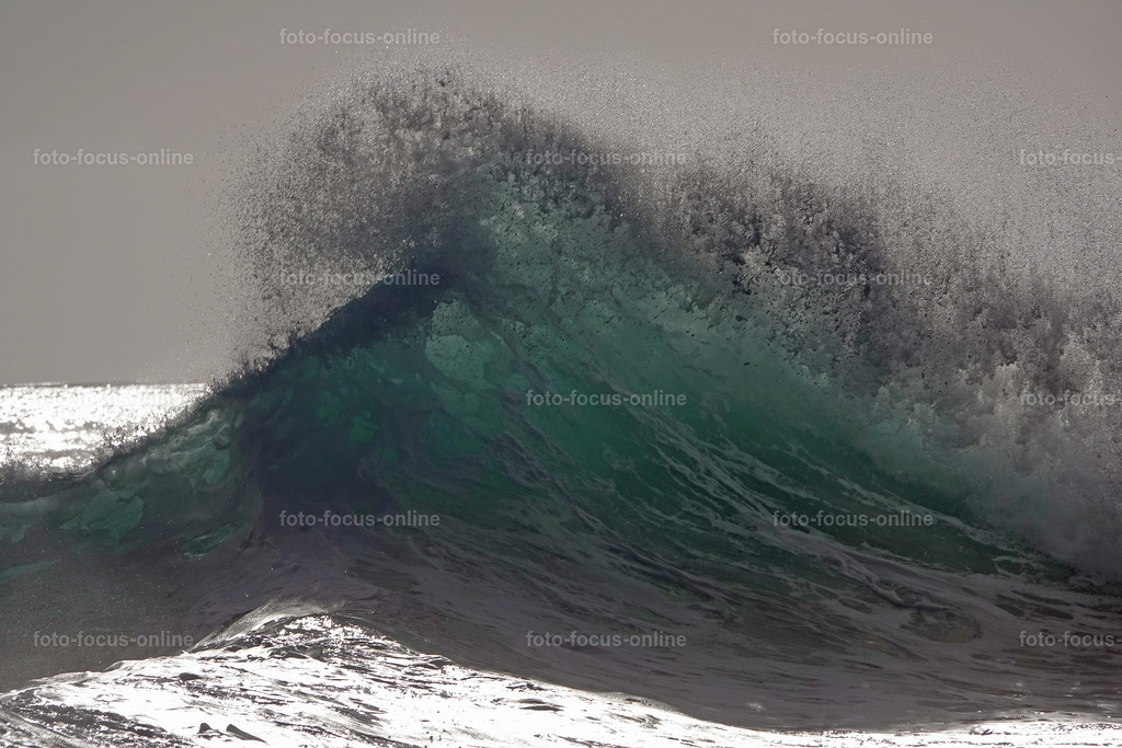 Powerful Waves | Landscape photography, spectacular waves, Atlantic Ocean, Baltic Sea