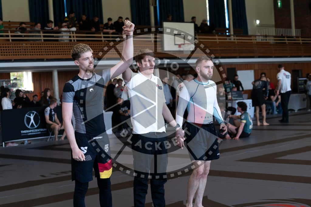 20250329PBB0890 | Fighters compete during the International Luta Livre (ILLCS) Germany IX Spring 2025 Competition spring on March 29, 2025 in Hannover, Germany.© Chiara Dazi