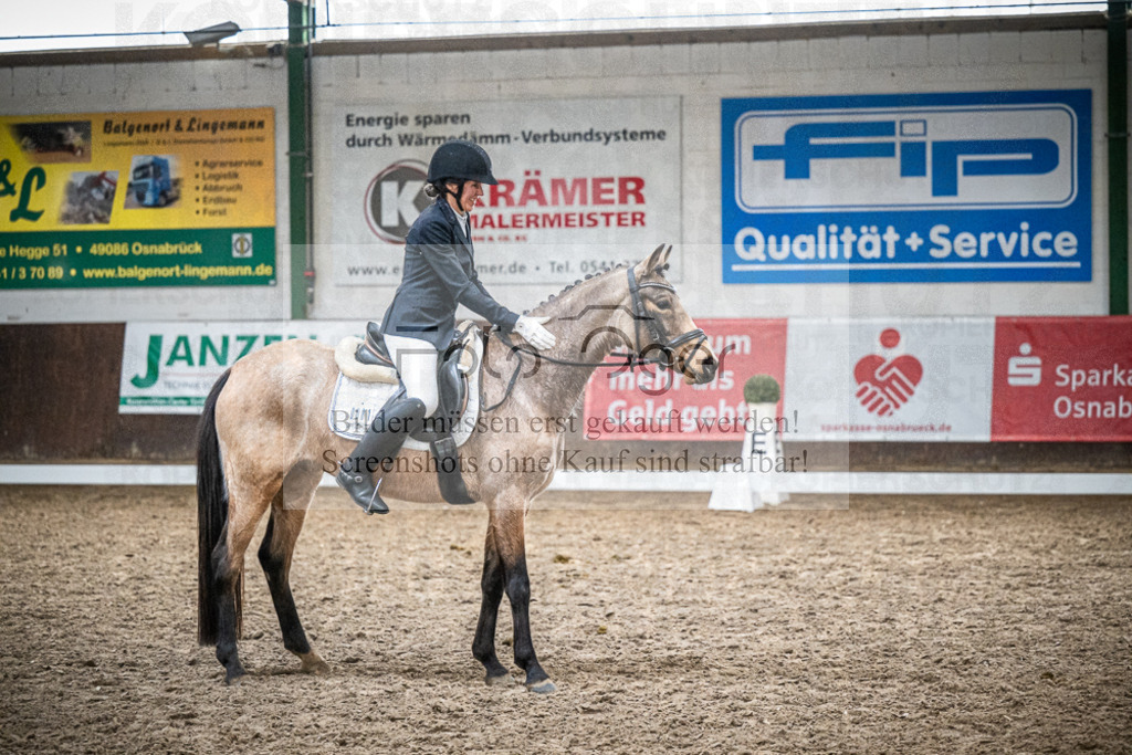 DOS_1360 | Entdecke hochwertige Reitturnierfotos von Foto Oger. Professionell, emotional und authentisch – jetzt Lieblingsmomente im Shop bestellen.Deutschlandweite Turnierfotografie. - Realisiert mit Pictrs.com
