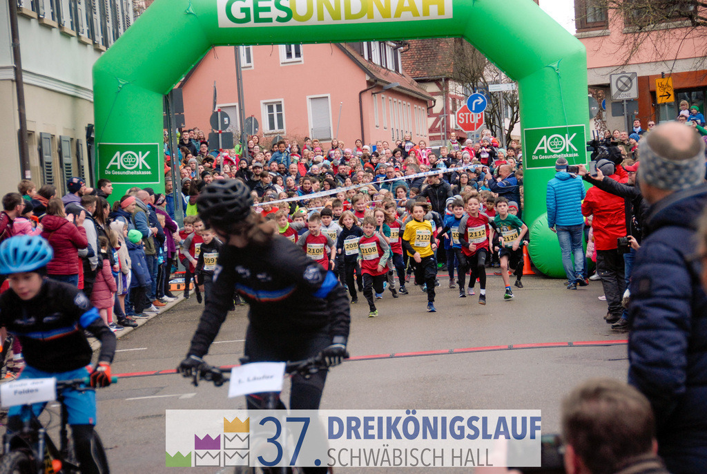 AOK JuniorCup 400m | 3Koenigslauf 2023 - Realisiert mit Pictrs.com