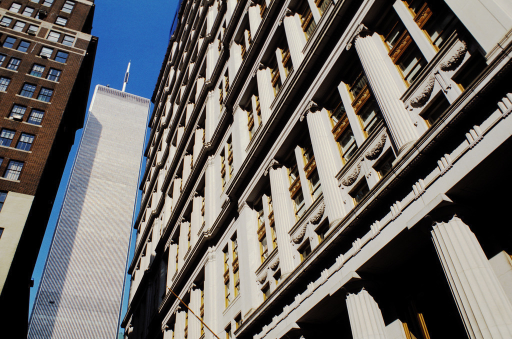 05NYC_Twintours_ WTC_print_01063 | Beegebilder online. 
BIldarchiv von Beege Fotodesign mit ausgewählten Werken, die sich besonders gut für die Dekoration Ihrer Räume oder Wände eignen. 