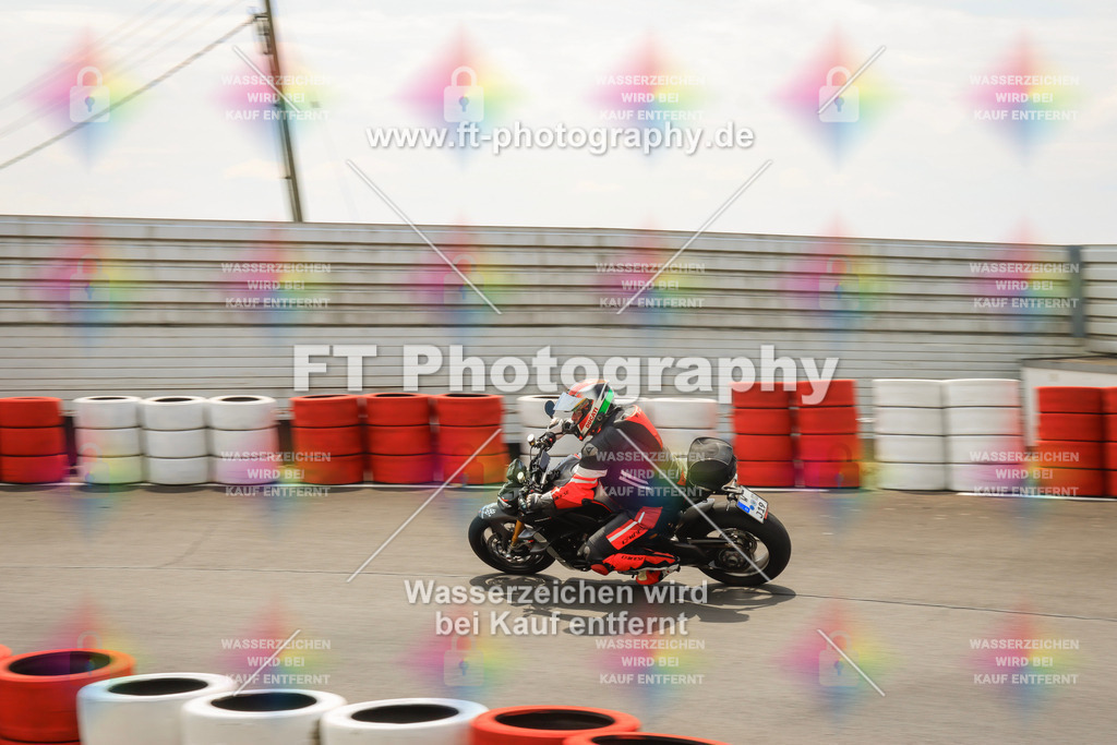 _DSK2823 | Hier findet Ihr Bilder von Touristenfahrten auf der Nürburgring Nordschleife oder von anderen Veranstaltungen die ich besucht habe. Viel Spass beim Durch Schauen 