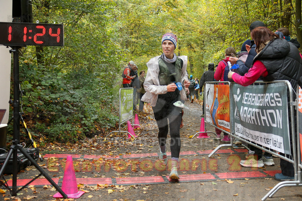 251026_1313_EX1_2883 | Sportfotografie im Rhein-Sieg Kreis, Köln, Bonn, NRW, Rheinland Pfalz, Hessen, etc. Unser Tätigkeitsfeld umfasst den Laufsport vom Volkslauf über den Marathon, Duathlon, Triathon bis zum Ultralauf wie Kölnpfad Ultra oder Schindertrail.