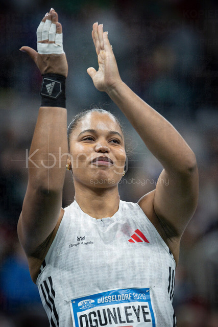 ISTAF Indoor; Duesseldorf, 24.01.2026 | DUESSELDORF, GERMANY - JANUARY 24: Yemisi Ogunleye (GER) applauses during the shot put of the ISTAF Indoor Dusseldorf at PSD Bank Dome on January 24, 2026 in Duesseldorf, Germany. 