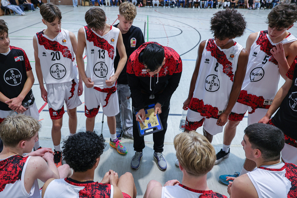 JBBL BAYER GIANTS vs Team BonnKöln RAG-6 | Fotos von Basketballspielen aus dem Raum NRW fotografiert von Gero Mueller-Laschet und Daniel Schaefer - Realisiert mit Pictrs.com